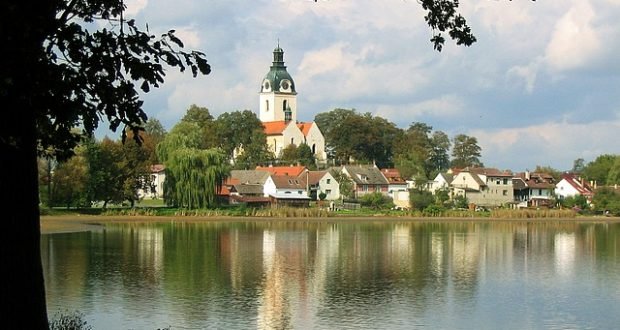 Podle čeho se pozná moderní obec?