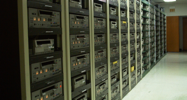 Jaký typ záložního zdroje zvolit pro vaše potřeby?