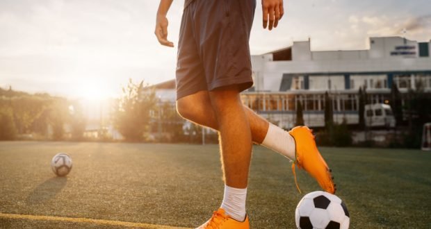 Koupit kopačky na Alze? Dnes už normální věc